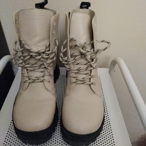 Stella McCartney cream lug boots size 36 vegan